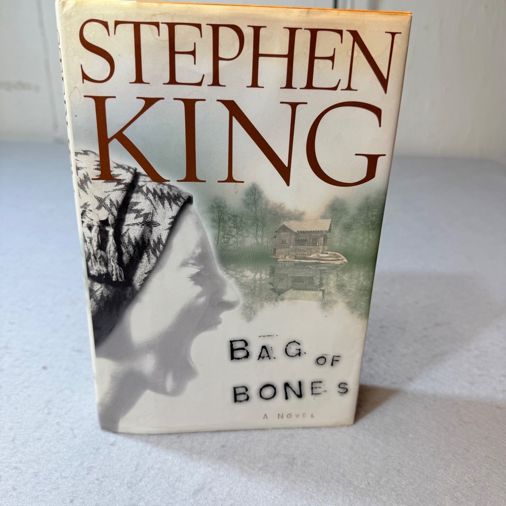 Stephen King Bag of Bones Book First Edition Hardcover Dust Cover 1998 Novel
